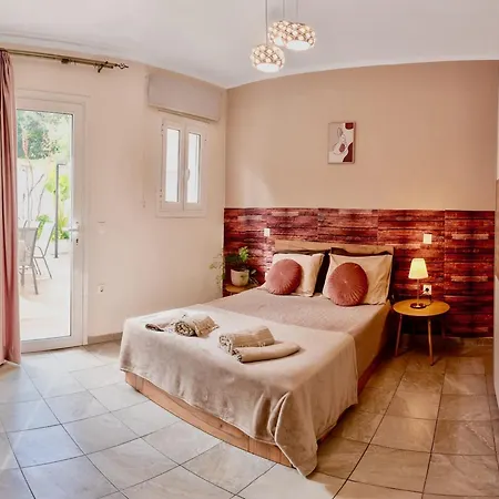 Verve With Private Pool By Dadovillas Δασιά