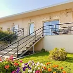Verve With Private Pool By Dadovillas ذيسْخا